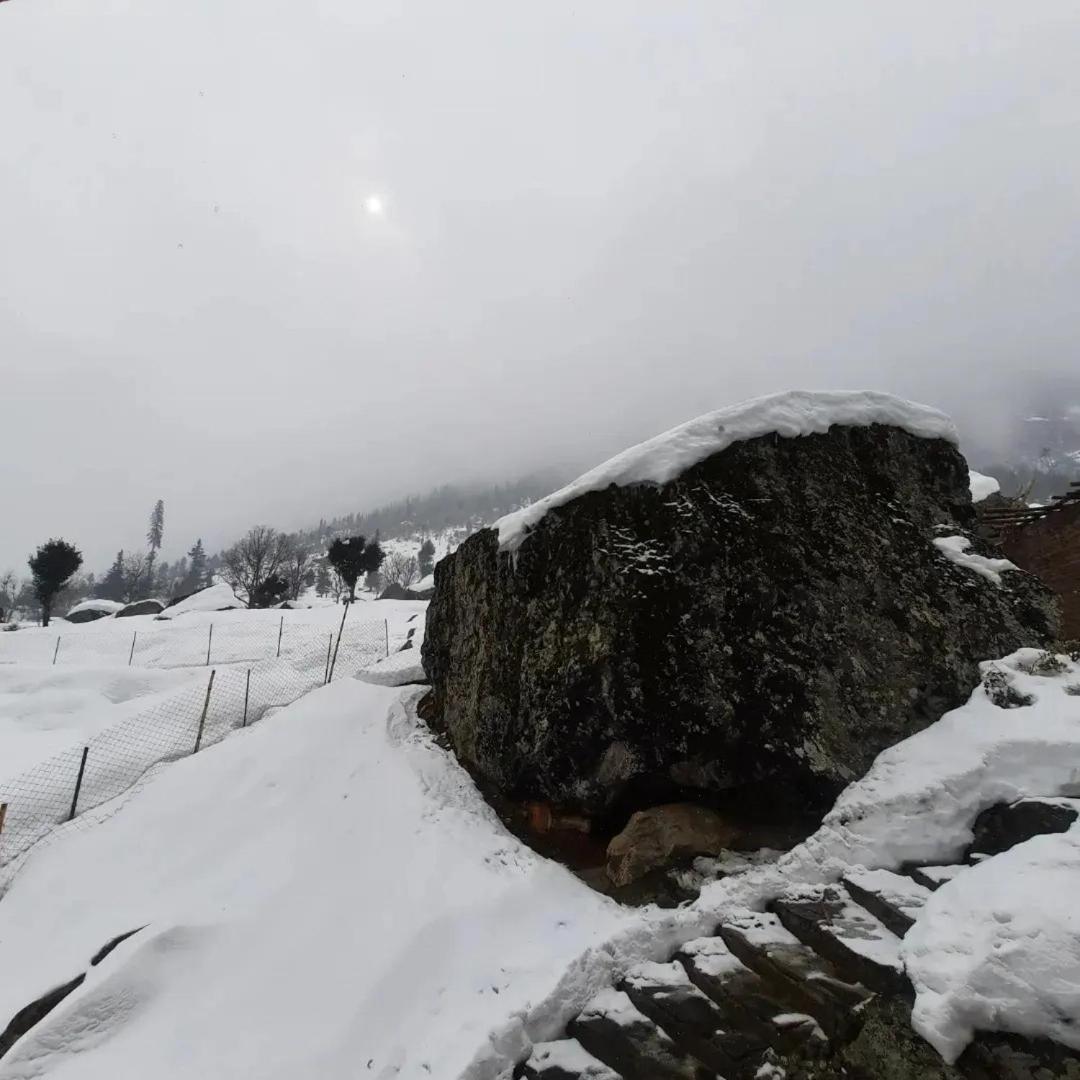 Khana Badosh Resort Kalam Exterior foto