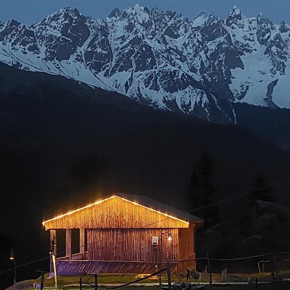 Khana Badosh Resort Kalam Exterior foto